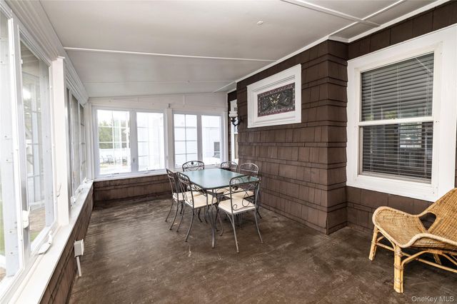65 Lenox Avenue, Lynbrook, NY 11563