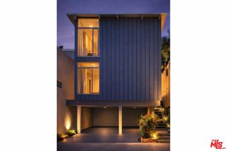 9827 Yoakum Drive, Beverly Hills, CA 90210