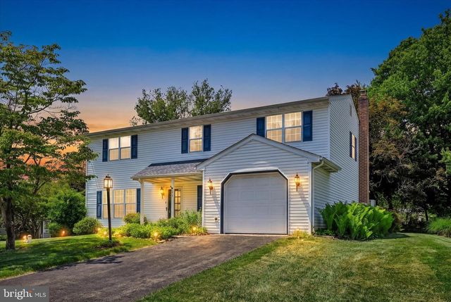 2531 VALLEY DR, Lancaster, PA 17603