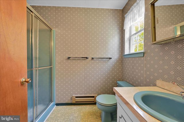 2531 VALLEY DR, Lancaster, PA 17603