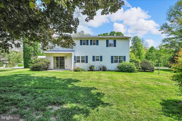 2531 VALLEY DR, Lancaster, PA 17603
