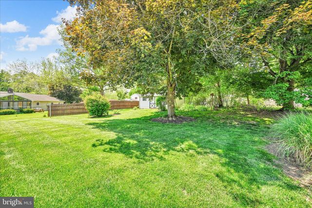 2531 VALLEY DR, Lancaster, PA 17603