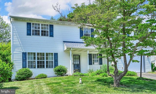 2531 VALLEY DR, Lancaster, PA 17603