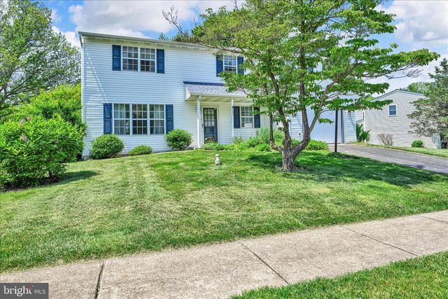 2531 VALLEY DR, Lancaster, PA 17603