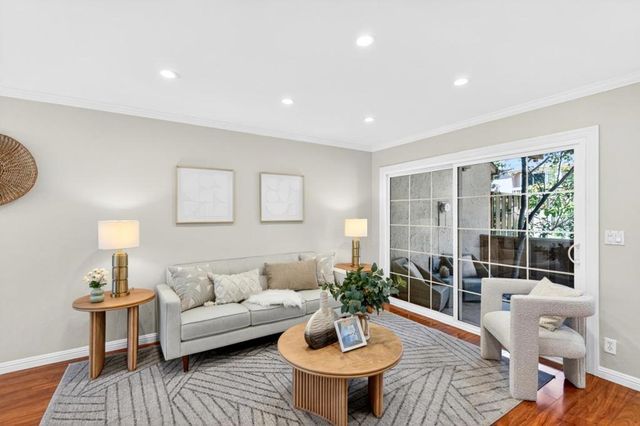 125 Connemara Way 53, Sunnyvale, CA 94087