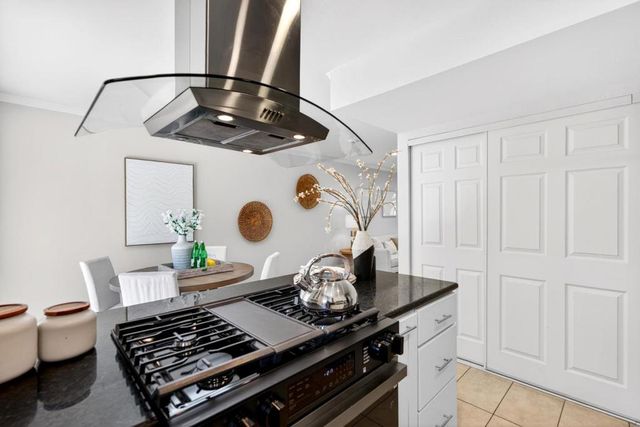 125 Connemara Way 53, Sunnyvale, CA 94087