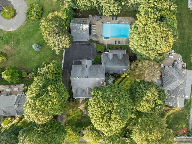 161 Cedar St, Braintree, MA 02184