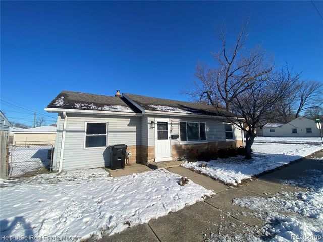 26501 Clancy Street, Roseville, MI 48066