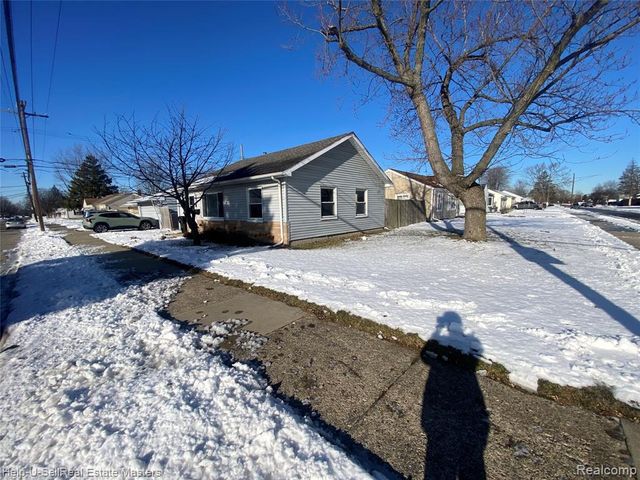 26501 Clancy Street, Roseville, MI 48066