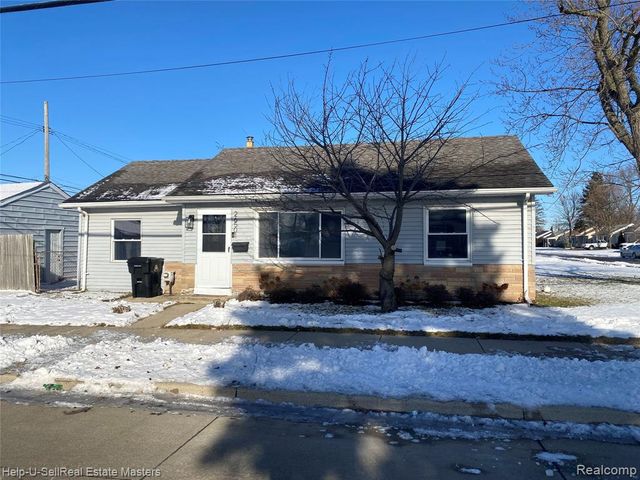 26501 Clancy Street, Roseville, MI 48066