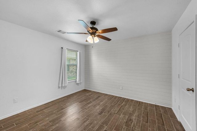 9415 Paloma Creek Drive, Tomball, TX 77375