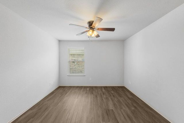 9415 Paloma Creek Drive, Tomball, TX 77375
