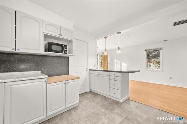 69 George Street, Stamford, CT 06902