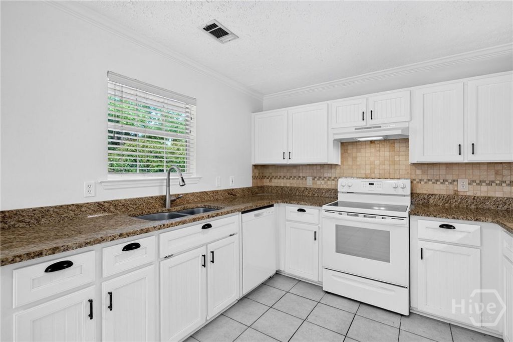 Image 21 of property listing at 6523 Concord Road, Savannah, GA 31410