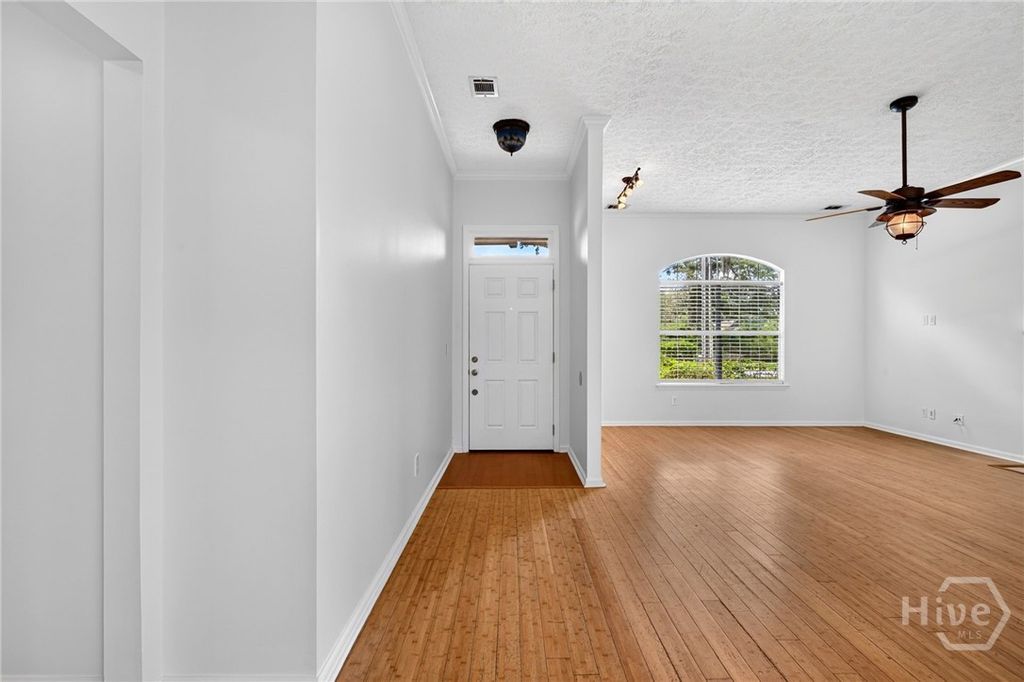 Image 5 of property listing at 6523 Concord Road, Savannah, GA 31410