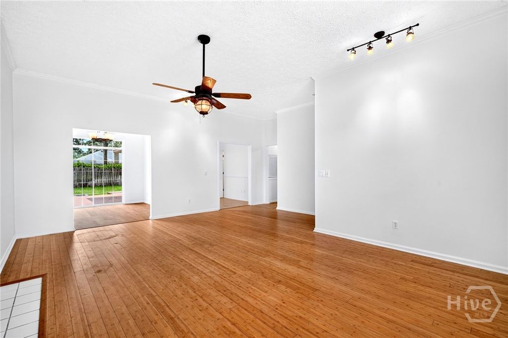 Image 8 of property listing at 6523 Concord Road, Savannah, GA 31410