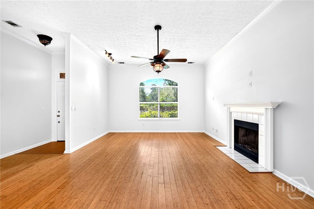 Image 9 of property listing at 6523 Concord Road, Savannah, GA 31410