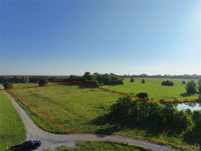 11 Mathews Road, Mathews, AL 36013