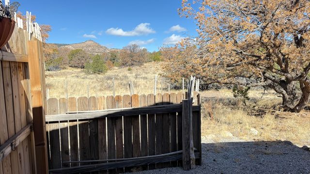 21 Wildwood Loop, Datil, NM 87821