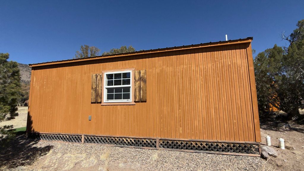 Image 2 of property listing at 21 Wildwood Loop, Datil, NM 87821