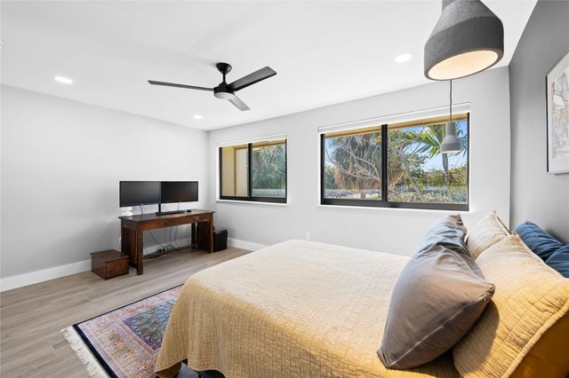 340 City View Drive, Fort Lauderdale, FL 33311