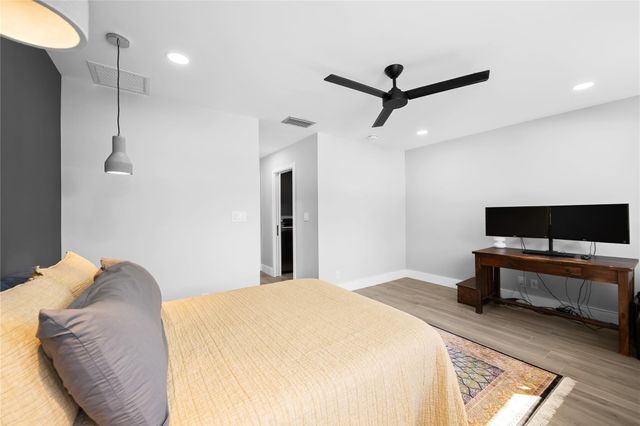 340 City View Drive, Fort Lauderdale, FL 33311