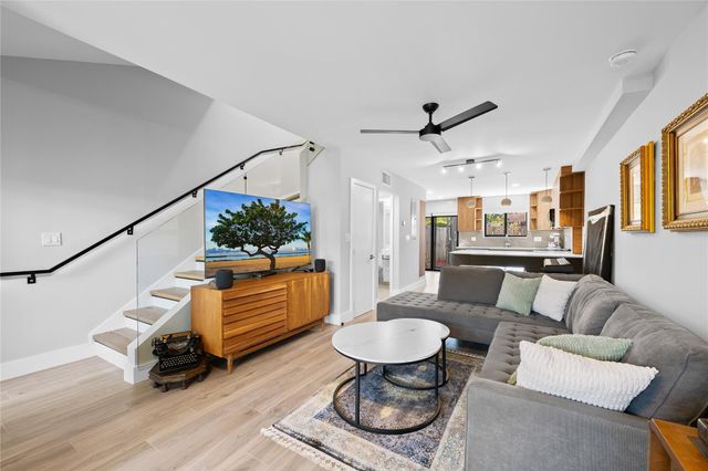 340 City View Drive, Fort Lauderdale, FL 33311