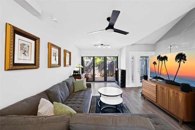 340 City View Drive, Fort Lauderdale, FL 33311