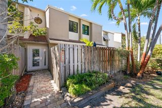 340 City View Drive, Fort Lauderdale, FL 33311