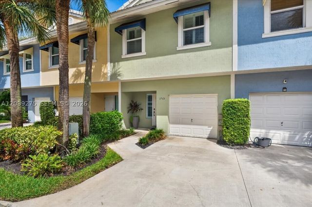 1765 NE 4th Ave E3, Fort Lauderdale, FL 33305