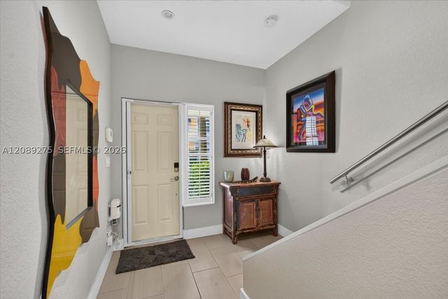1765 NE 4th Ave E3, Fort Lauderdale, FL 33305