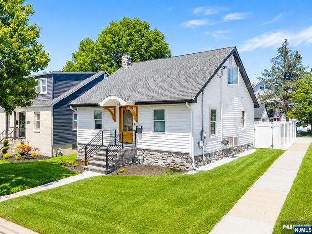 385 Copeland Avenue, Lyndhurst, NJ 07071