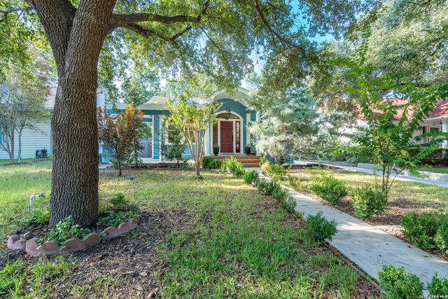 318 W GRAMERCY PL, San Antonio, TX 78212