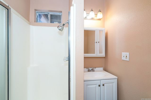 318 W GRAMERCY PL, San Antonio, TX 78212