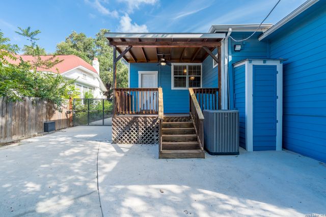 318 W GRAMERCY PL, San Antonio, TX 78212