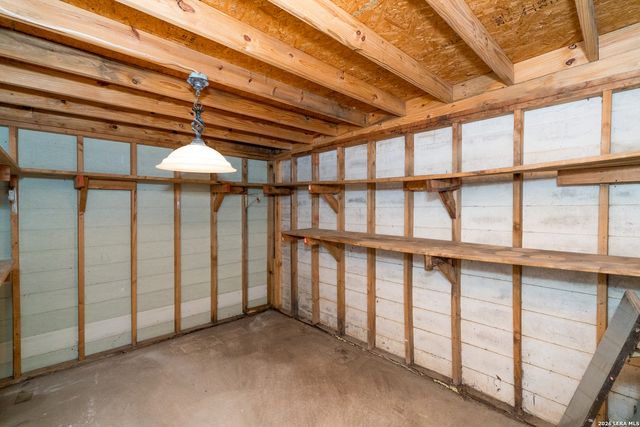 318 W GRAMERCY PL, San Antonio, TX 78212