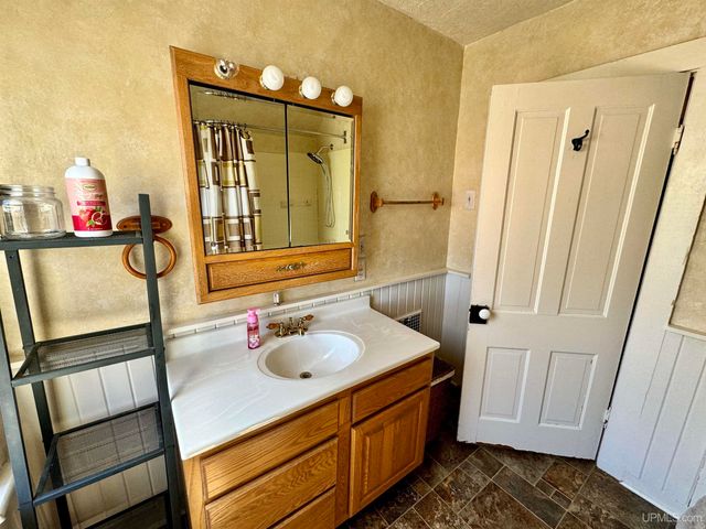 51944 Tamarack Street, Hubbell, MI 49934