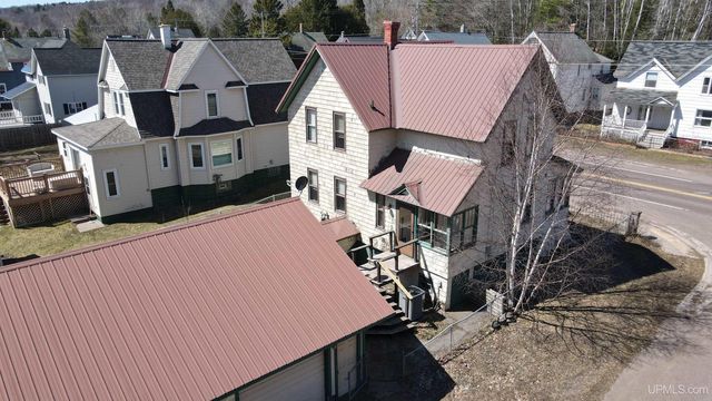 51944 Tamarack Street, Hubbell, MI 49934