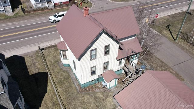 51944 Tamarack Street, Hubbell, MI 49934