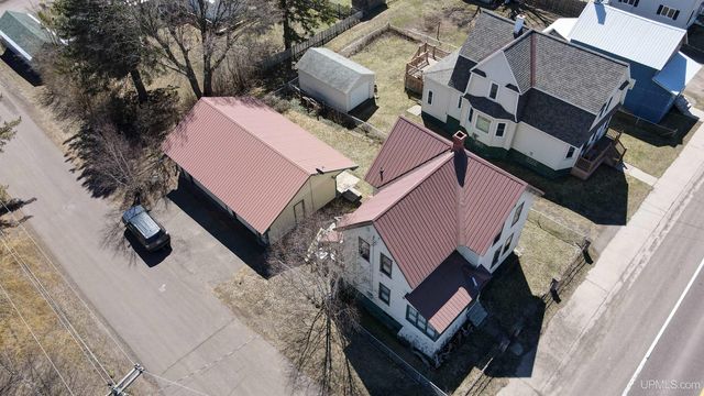 51944 Tamarack Street, Hubbell, MI 49934