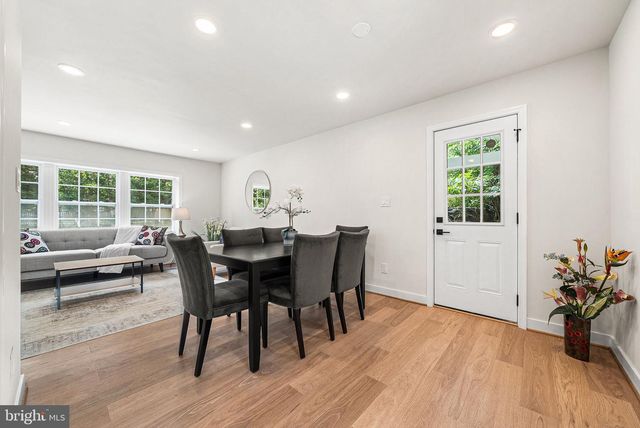 2308 WILLIAM AND MARY DR, Alexandria, VA 22308