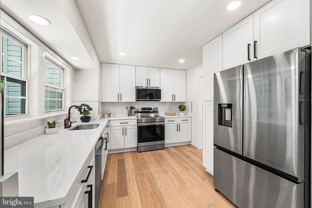 2308 WILLIAM AND MARY DR, Alexandria, VA 22308