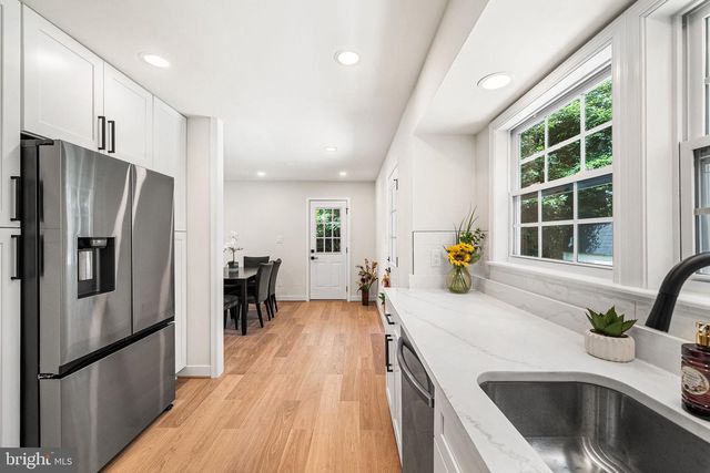 2308 WILLIAM AND MARY DR, Alexandria, VA 22308