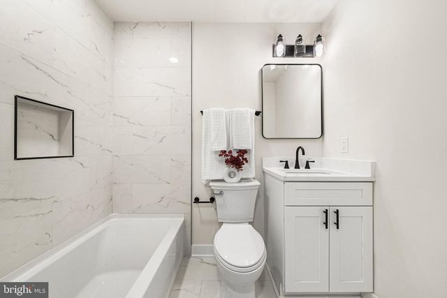 2308 WILLIAM AND MARY DR, Alexandria, VA 22308
