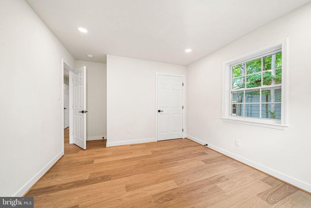 2308 WILLIAM AND MARY DR, Alexandria, VA 22308