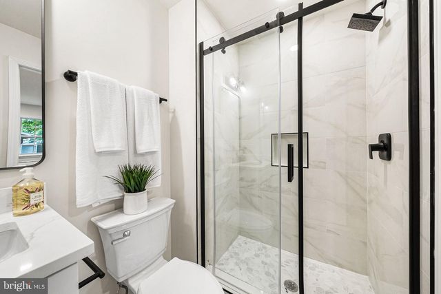 2308 WILLIAM AND MARY DR, Alexandria, VA 22308