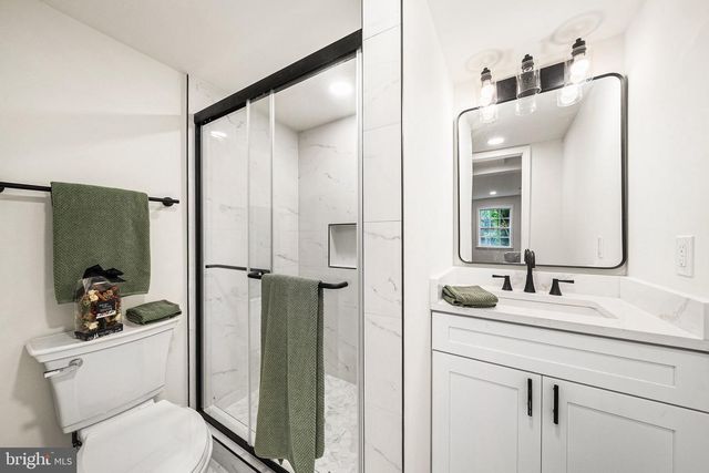 2308 WILLIAM AND MARY DR, Alexandria, VA 22308