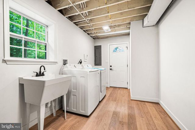 2308 WILLIAM AND MARY DR, Alexandria, VA 22308