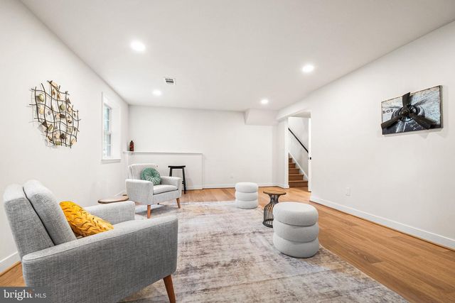 2308 WILLIAM AND MARY DR, Alexandria, VA 22308
