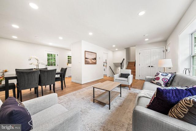 2308 WILLIAM AND MARY DR, Alexandria, VA 22308